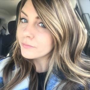 Meet your Posher, Alayna